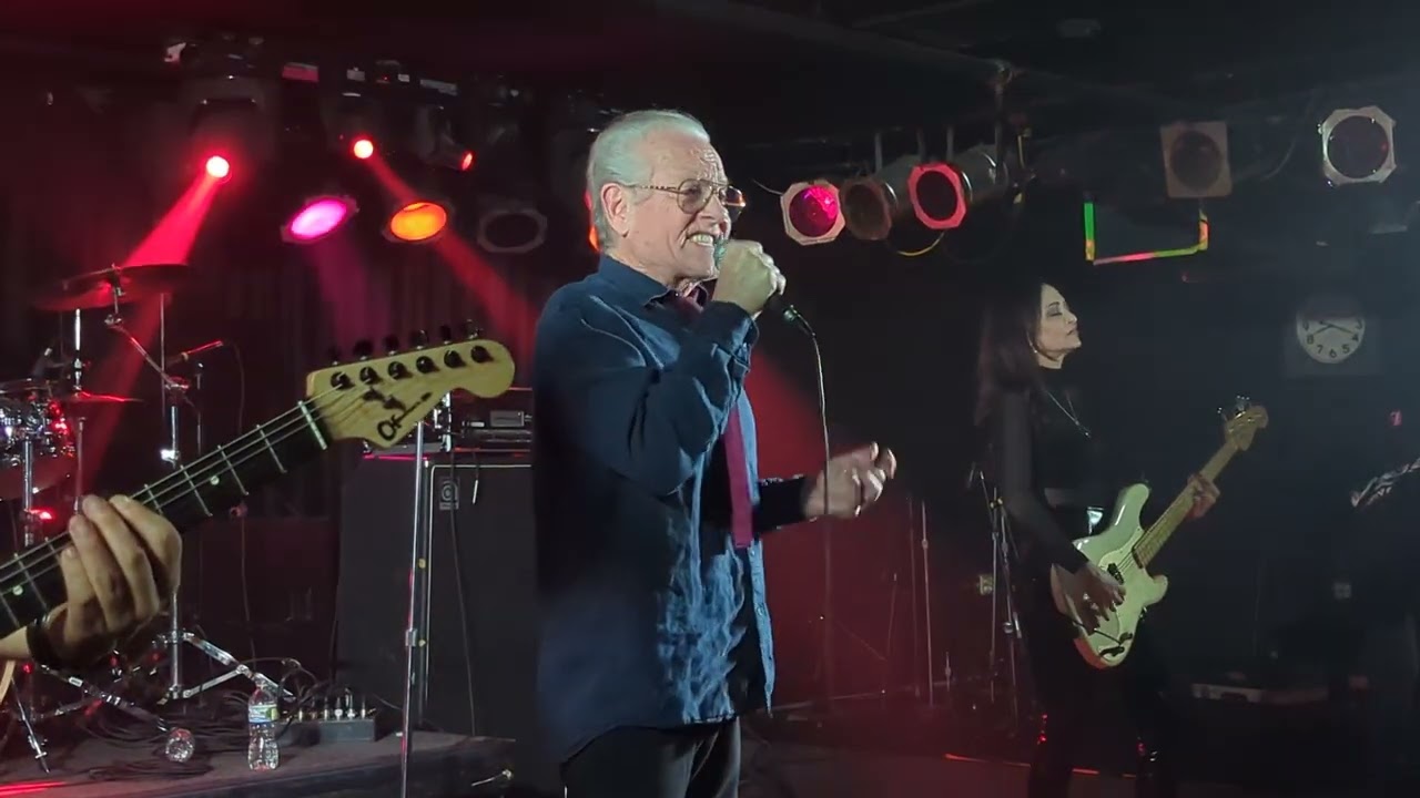 GRAHAM BONNET - Eyes Of The World/ All Night Long(Rainbow covers) Token Lounge  Westland, MI  5-4-25