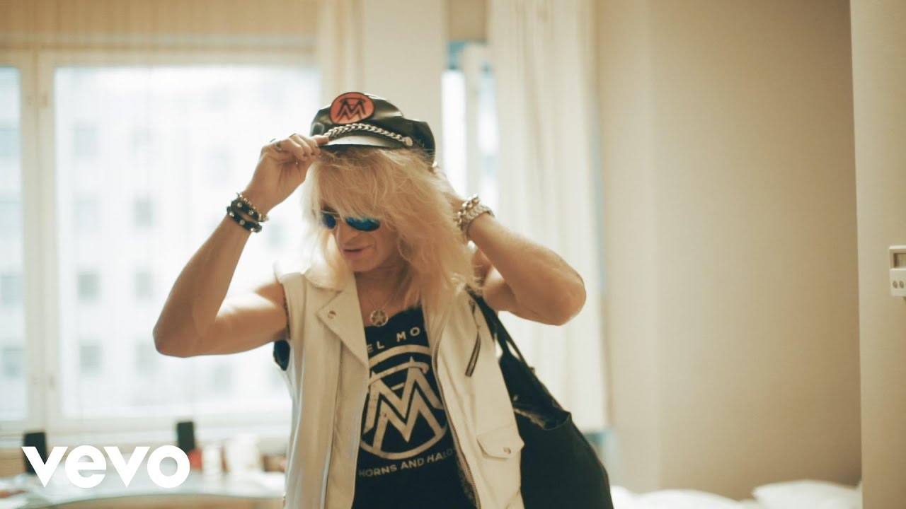 Michael Monroe - Goin' Down With The Ship