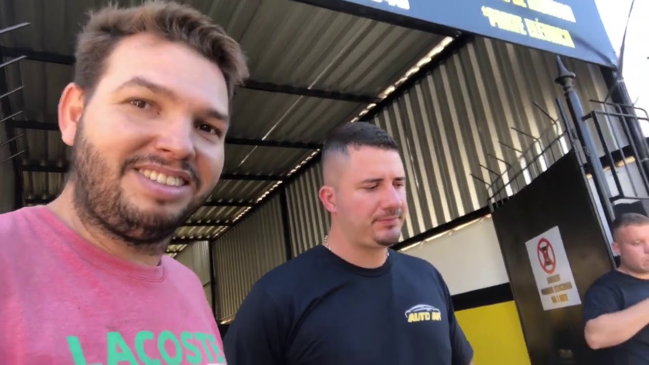 Levei o Audi A3 pra o defeito no ar condicionado