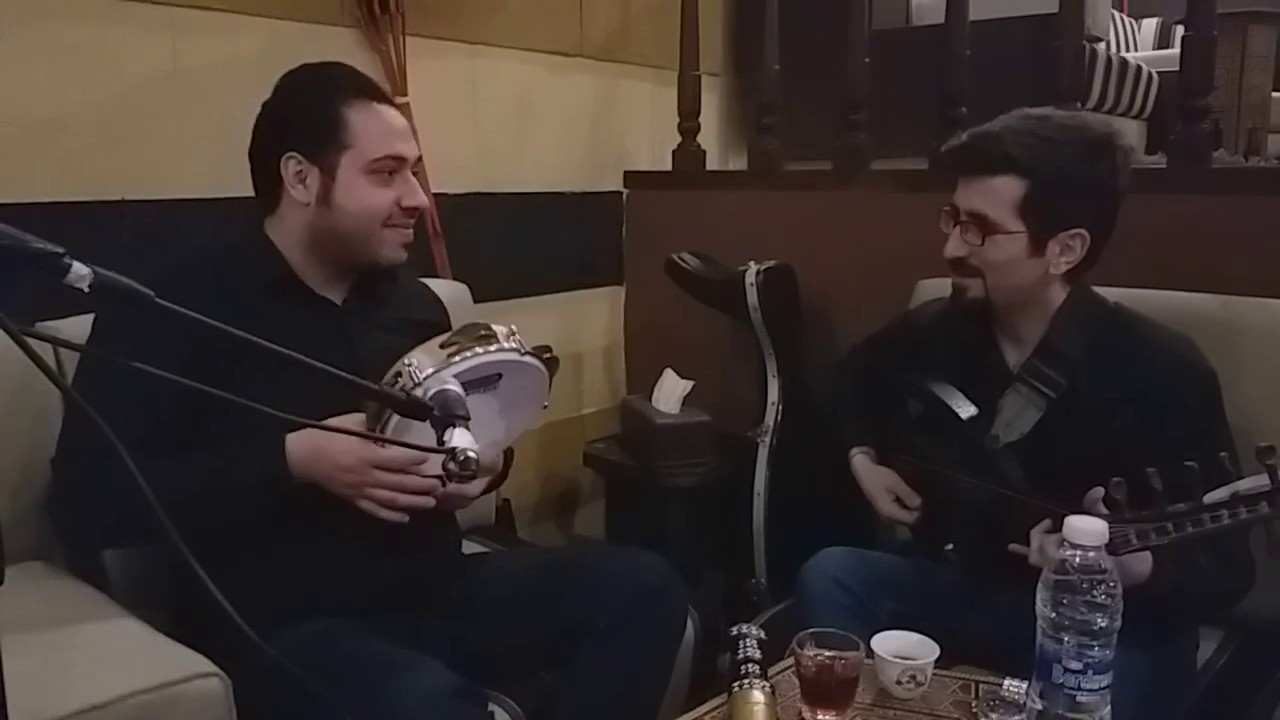 لما بدا يتثنى