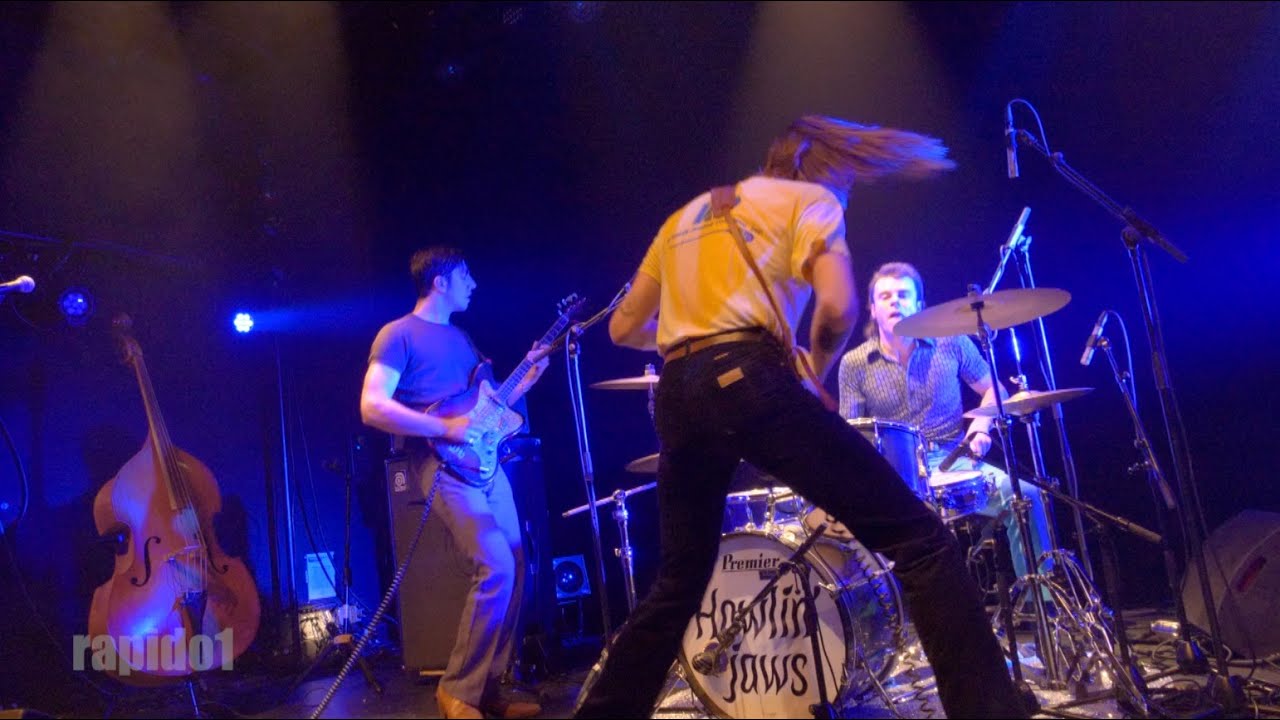 Howlin' Jaws 