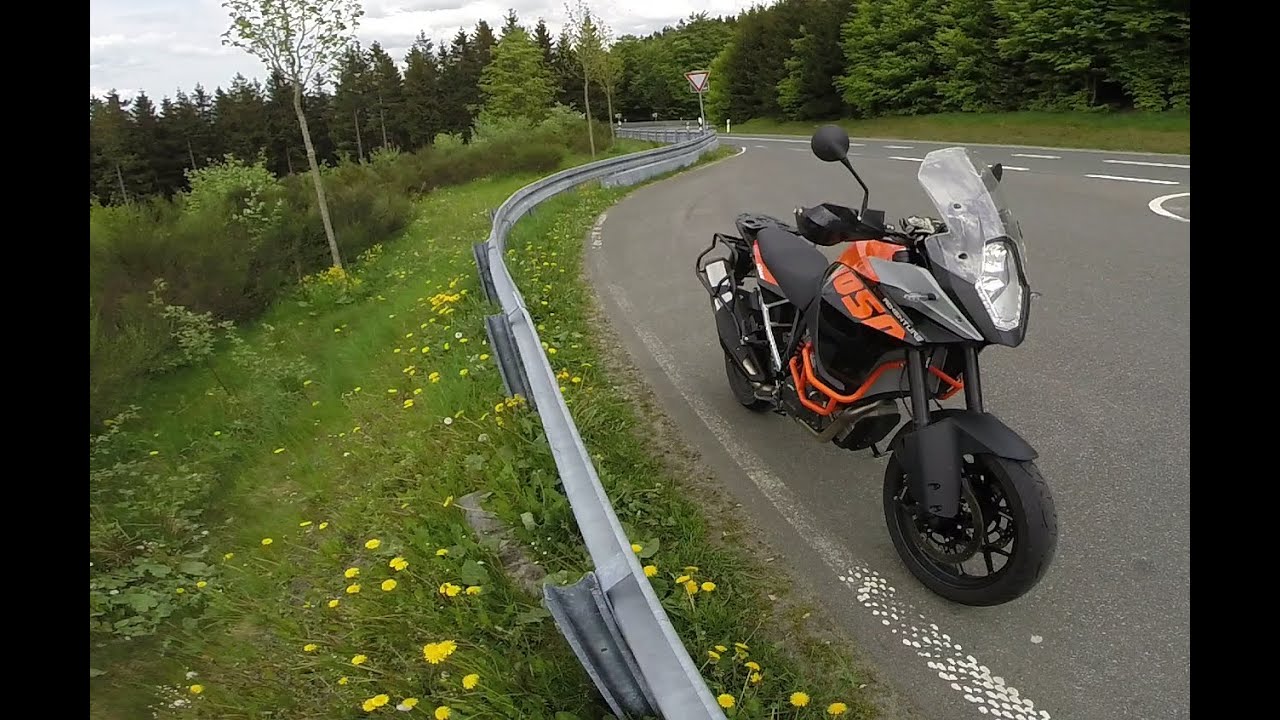 KTM 1050 Adventure - Quick Test Ride RAW