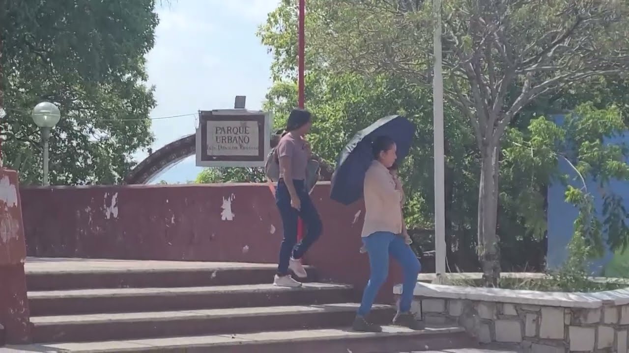 CIUDAD VALLES, CON M&Aacute;S DE 50 GRADOS DE TEMPERATURA, EL INFIERNO EN TIERRA.