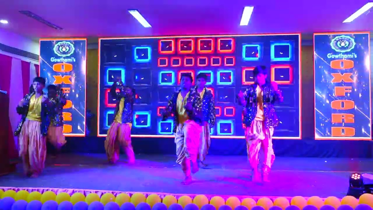 Mass Mass Raja II kurchi madathapetti II performed by oxford students@gowthamisoxfordmodelschool7891