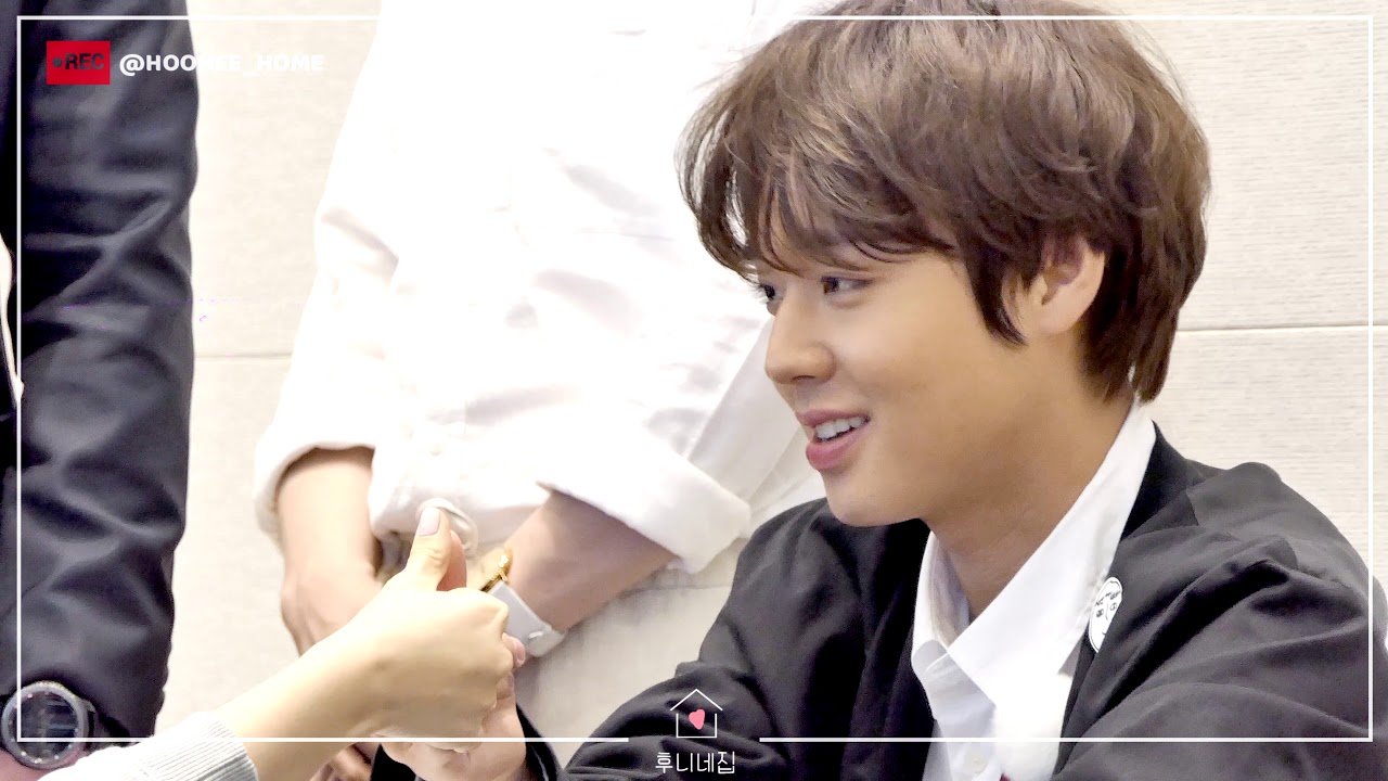 박지훈 :: 190420 4EVER&J LAB 사인회 - 얼굴맛집 스윗지후니