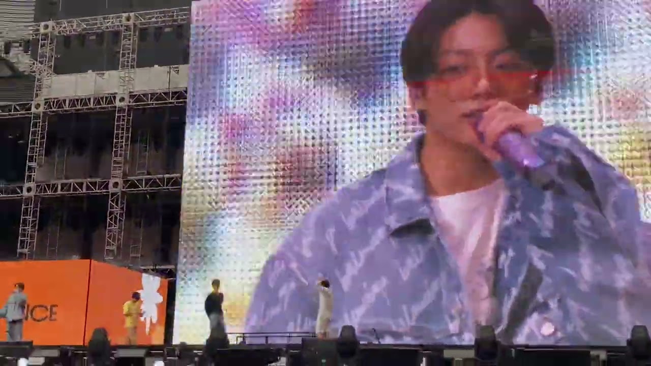 BTS PTD LV 4/16 - Soundcheck Life goes on