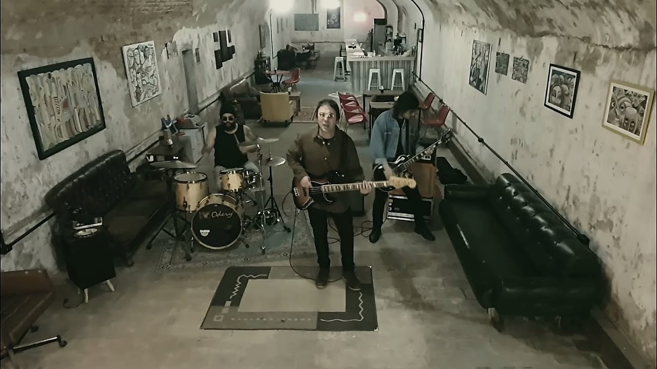 OXLEY - TALVEZ (OFICIAL VÍDEO)