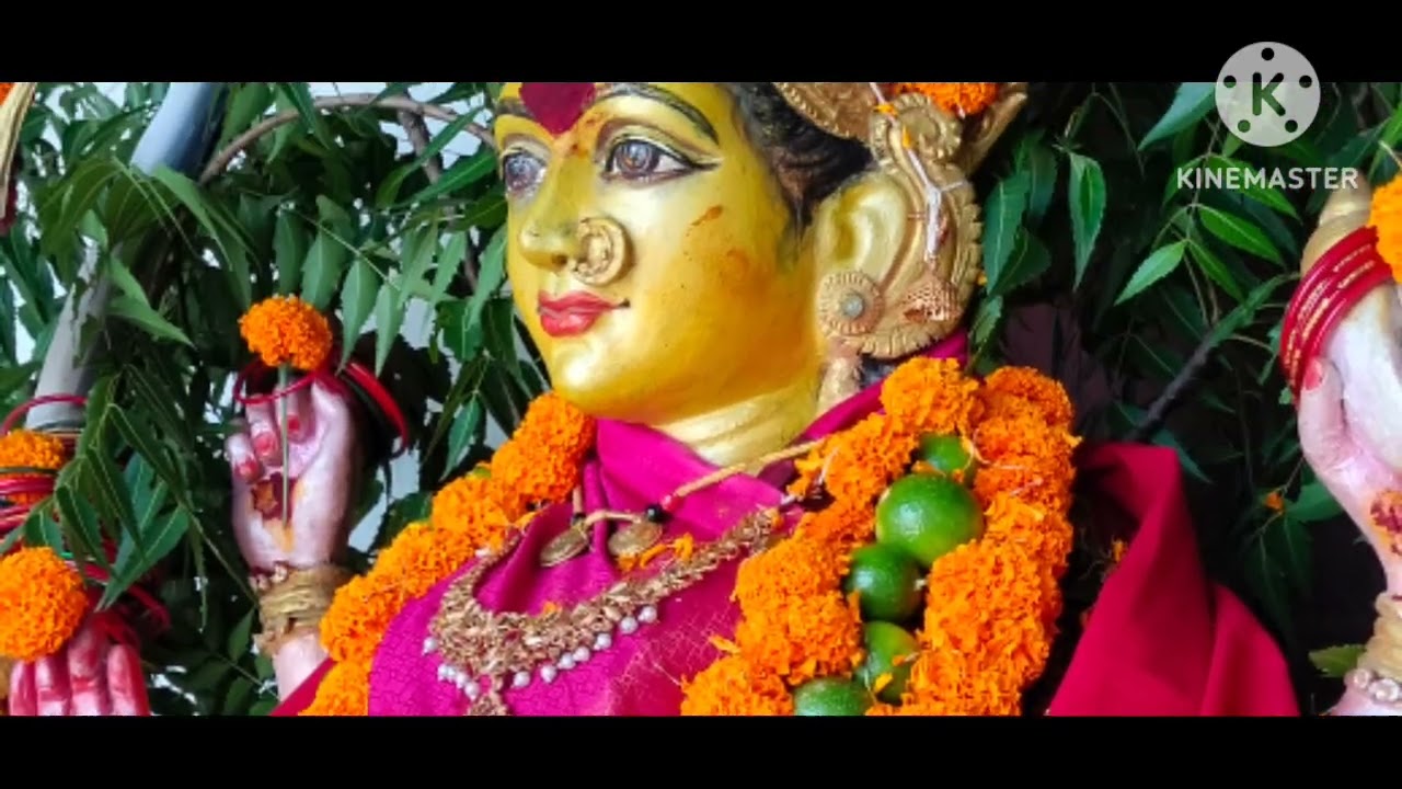 చరిత్రలో రాజులందరూ యుద్ధాలలో విజయం కోసం అమ్మవారికి పూజలు చేసేవారు.