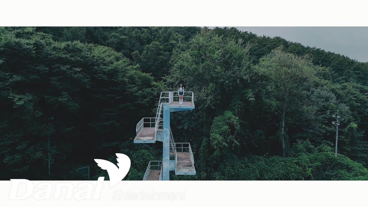 [MV] 이달의 소녀 - '+ +' - HI High