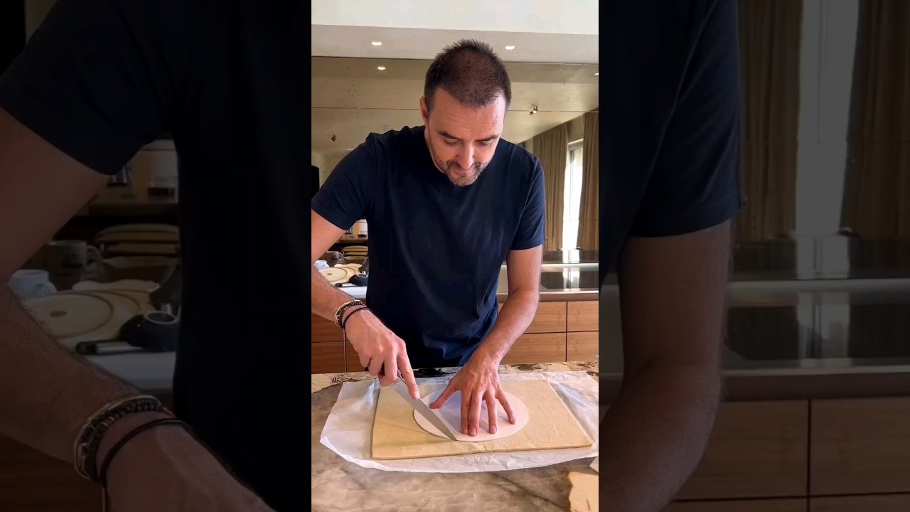 On fait tous la galette &agrave; notre fa&ccedil;on ! #cyrillignac #galette