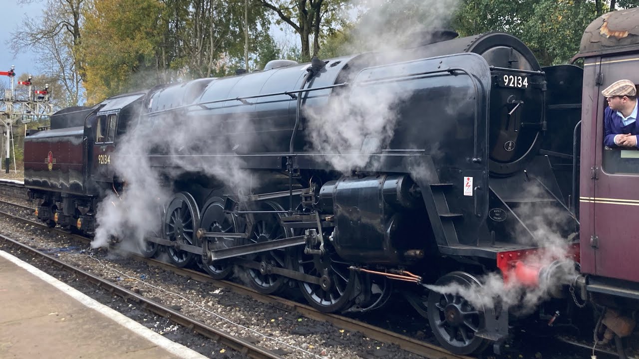 East Lancs Railway - 9F 92134’s Last Day! Ft. 47298