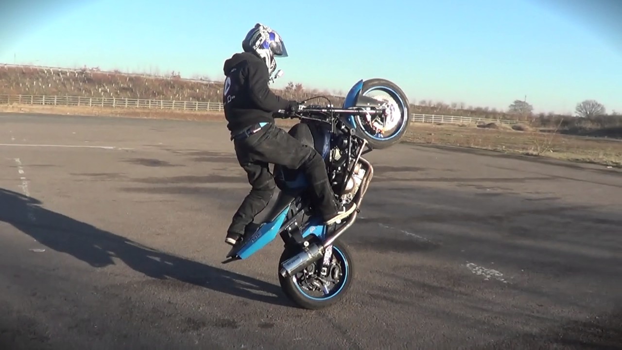 WHEELIES STUNTS / OVER THE HOLIDAYS / LAST SESH OF 2016 / VERTICALHOOLIGAN