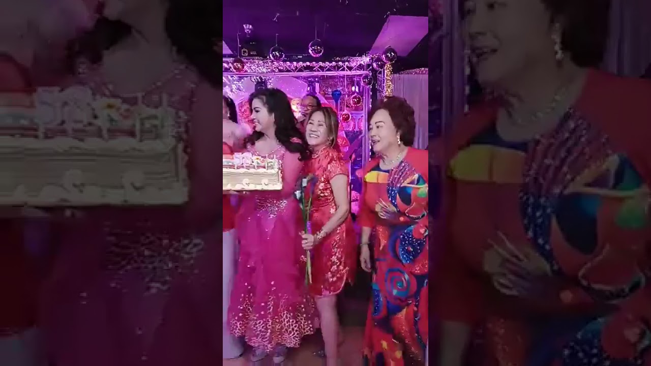 Cắt bánh Birthday trong Đêm Thanh Bình Dư âm ngày Tết tối T 2 Feb 23 Mùng 7 Tết tại NT Dance Studio