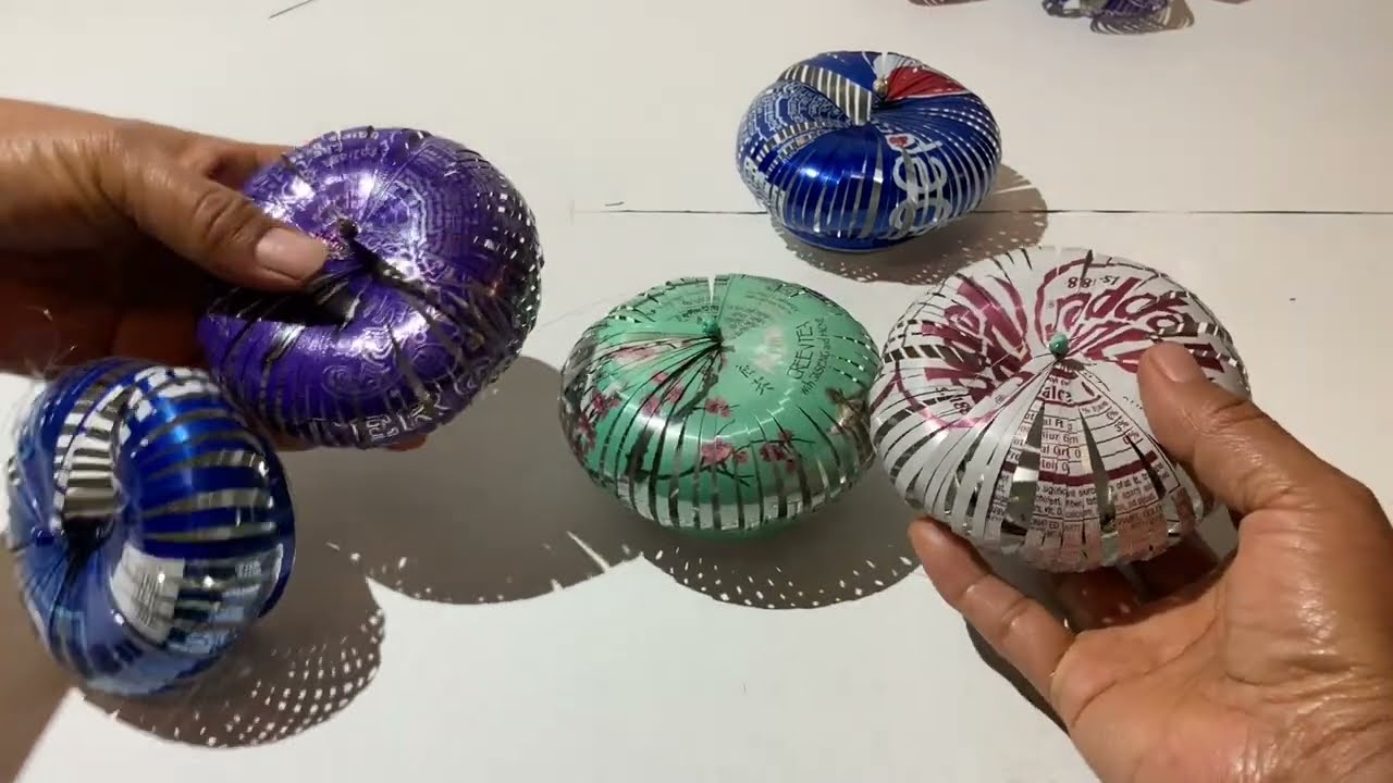 Esferas con latas de aluminio, fácil de hacer.