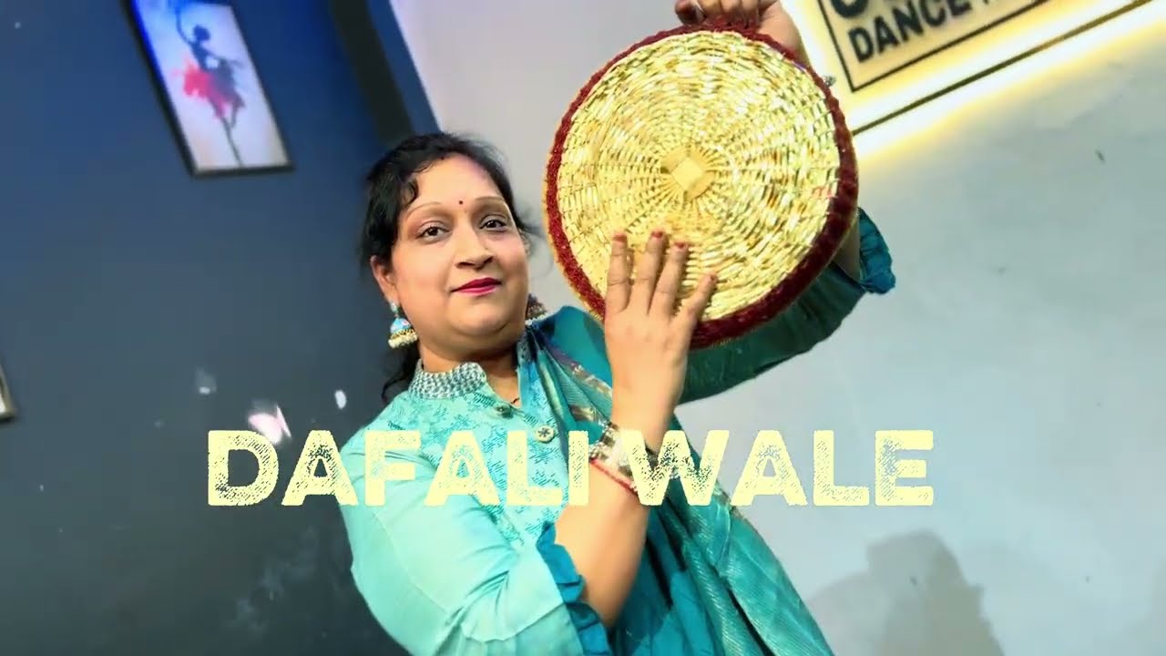 Dafli Wale Dafli Baja | Dance Video | Sonali Choreography | The Ultimate Dance Institute (Phaphamau)