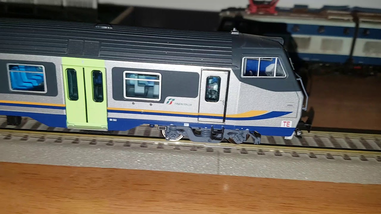 carrozza pilota mazinga in livrea dtr