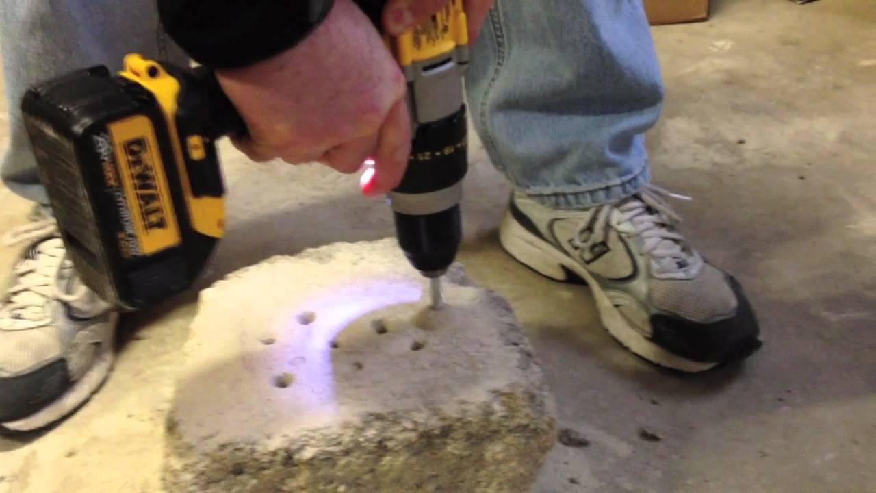 DeWALT DCD985L2 and DCD785C2 20V MAX Hammer Drills. DeWALT 20V MAX* Lithium Ion Hammer Drills.