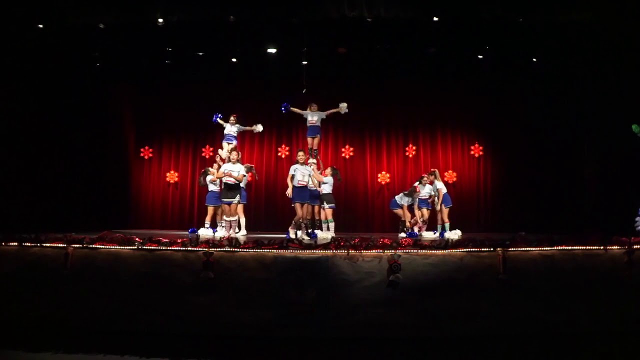 15 Vaqueras 2019 Winter Show: Here Comes Santa Claus