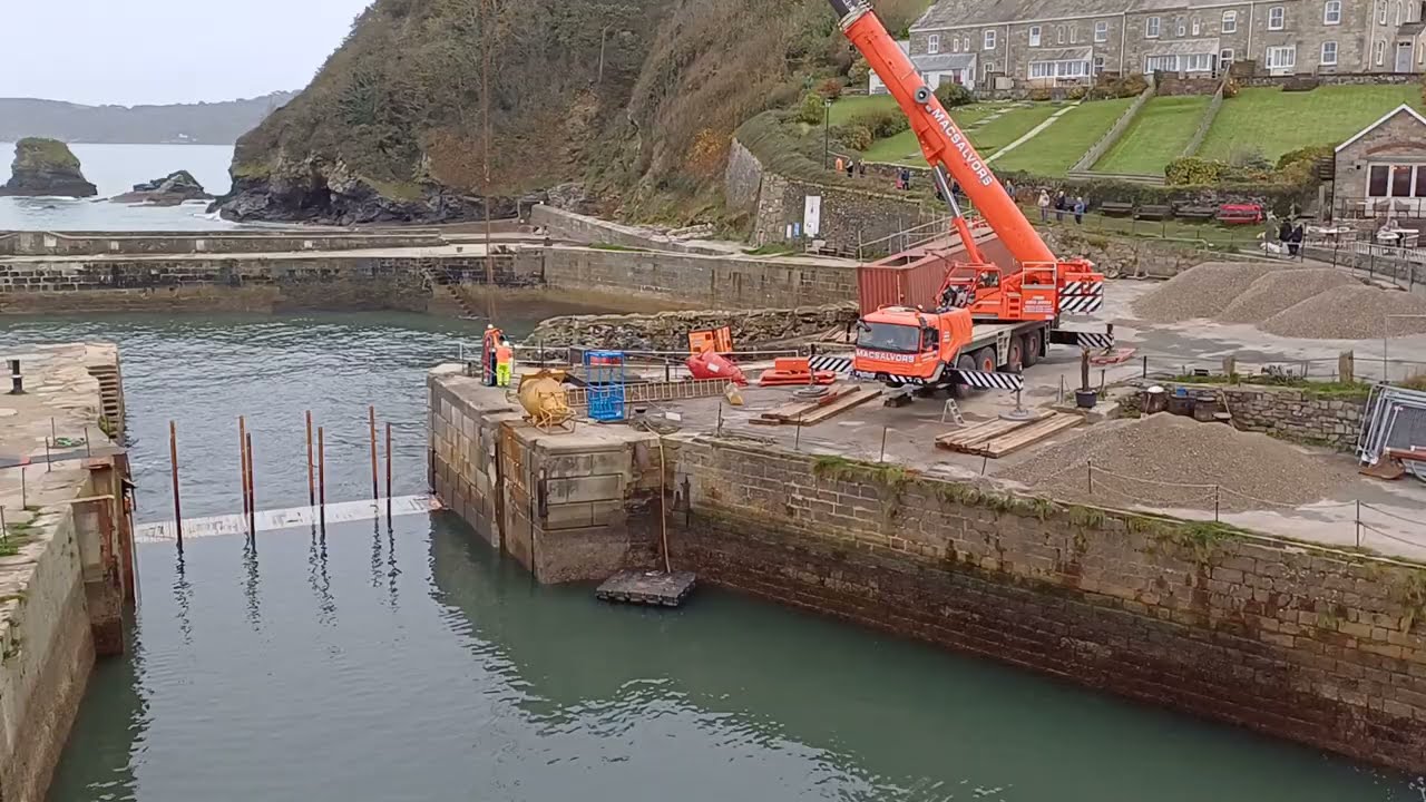 Charlestown Harbour gate replacement works