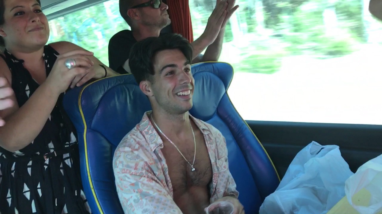 Los Irracionales (carretera y manta)
