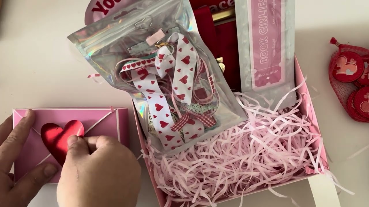 Pack with me | outgoing spread some love swap 