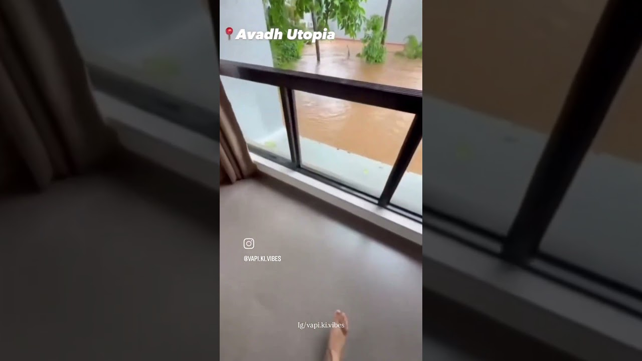 Avadh Utopia Vapi water floods.. one floor down.. NDRF rescue reached.. #water #flood #dam