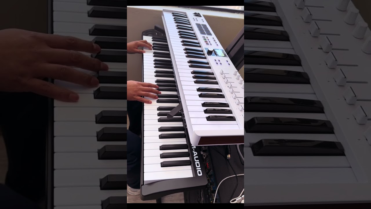 Cover teclado mil amores agua marina. 