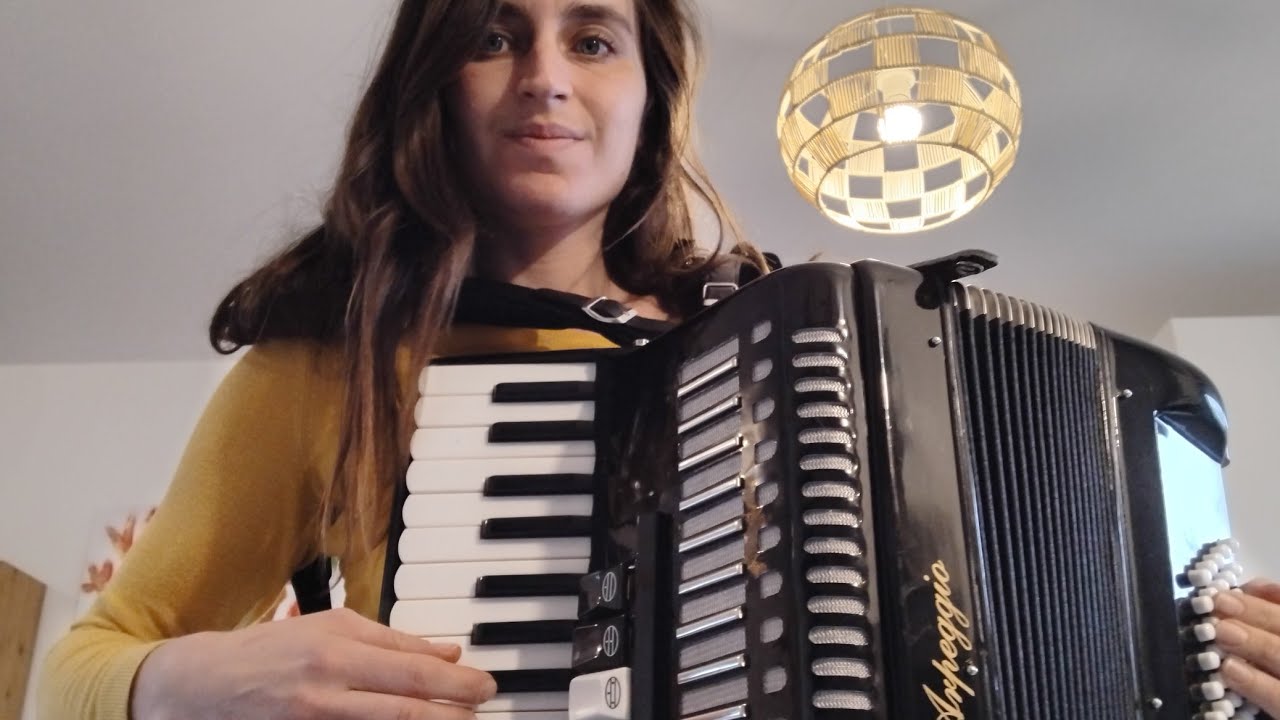 Nomade (reprise de Michèle Bernard)