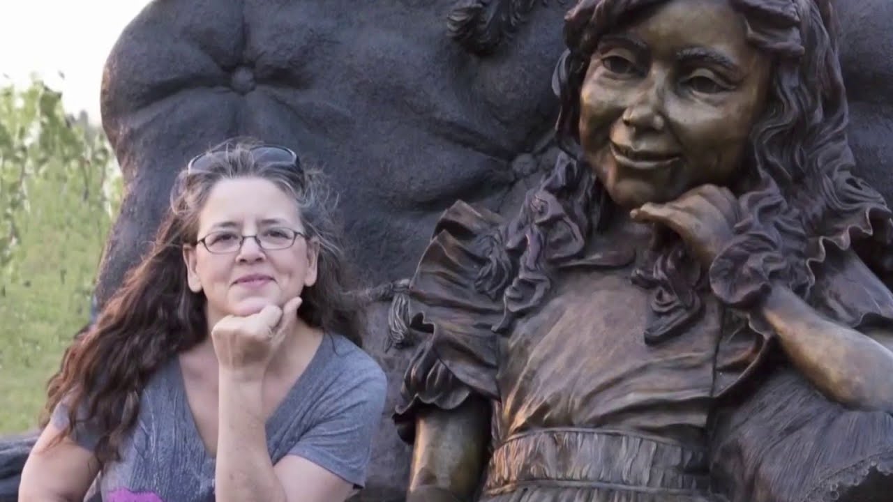 Master Sculptor Bridgette Mongeon Transforming Clay into Masterpieces | HOUSTON LIFE | KPRC 2
