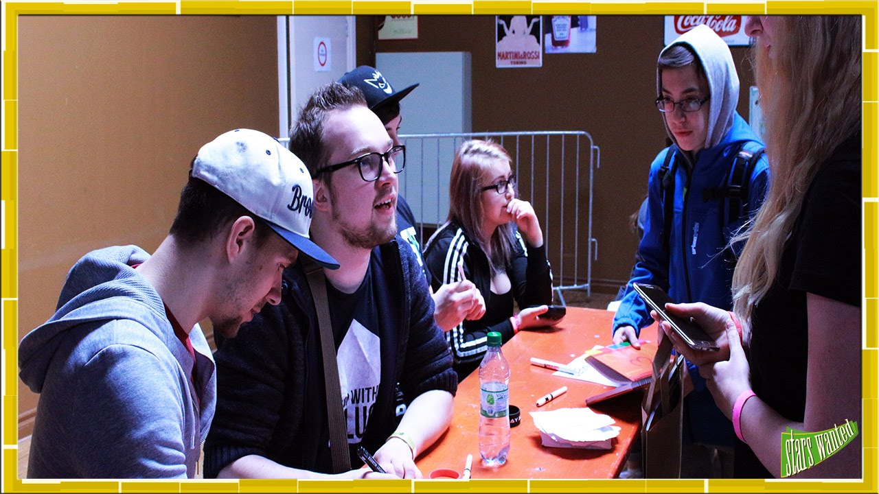 XXLTUBERDAY 2016 - AUTOGRAMMSTUNDE UND CO