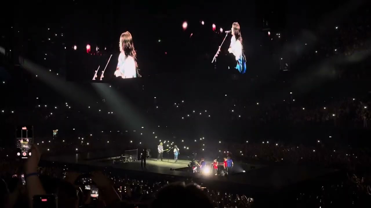 Billie Eilish - Happier Than Ever Manchester Night 4