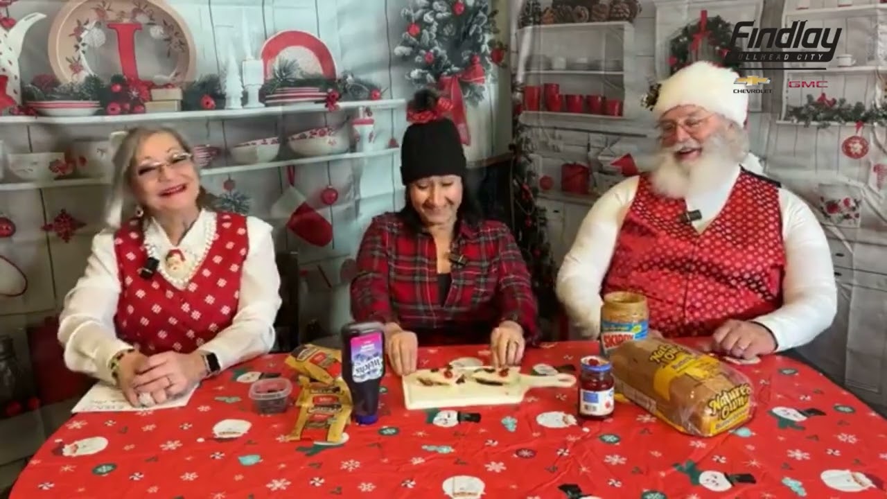 Kristy made a call out to Santa, and she ended up at the north North Pole 🎅🤶