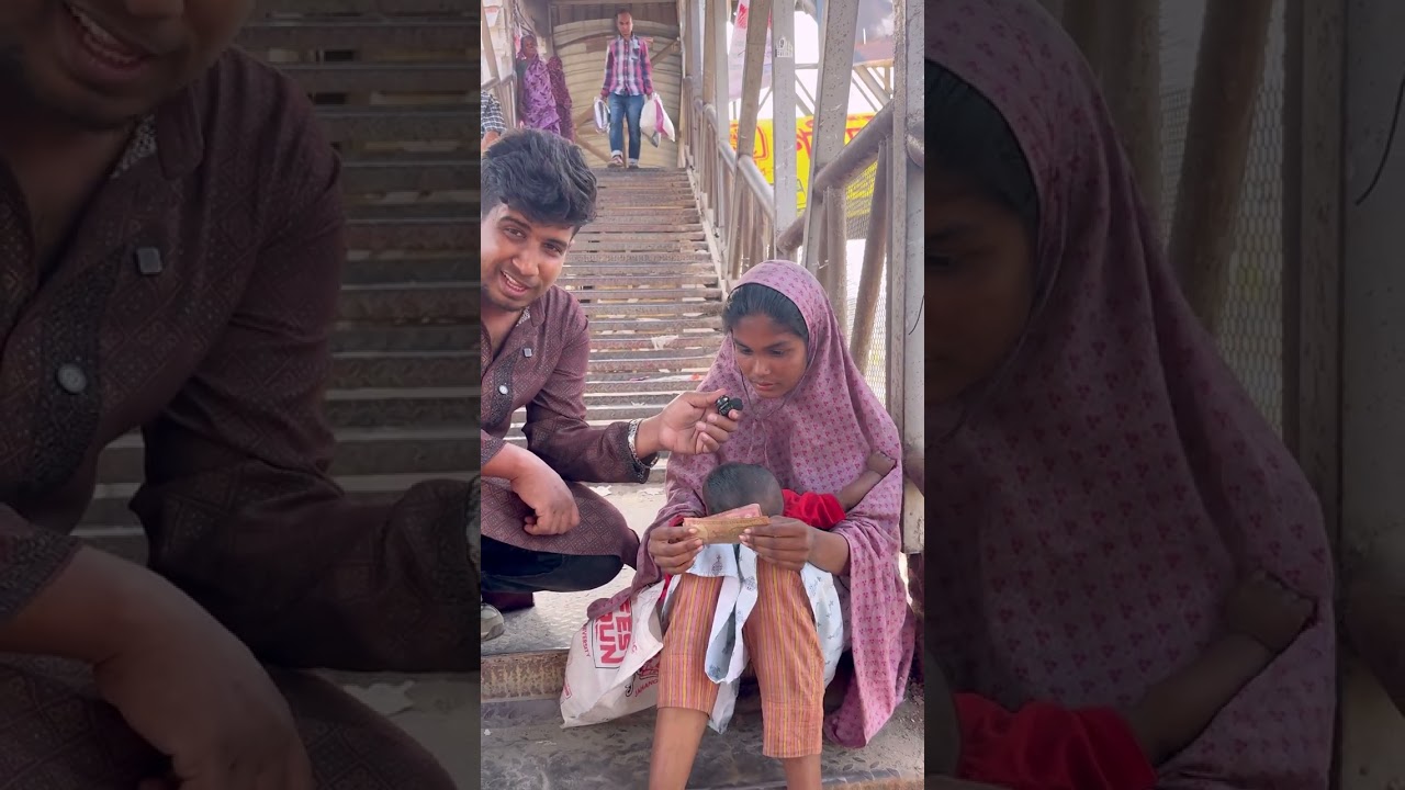 ১৬ বছরের মেয়ের কোলো ৩ মাসের বাচ্চা,  দুধ কেনার টাকা জোগাতে কান্না করছে সে