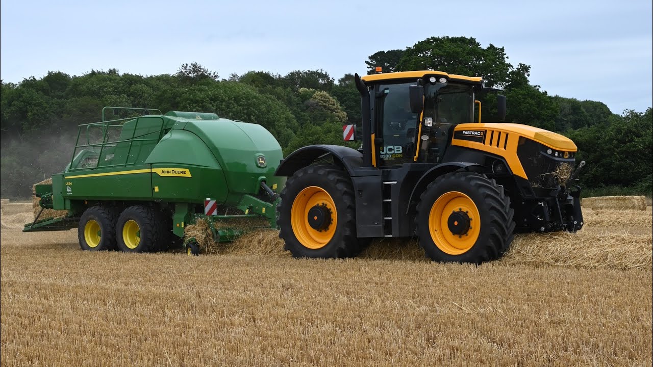 Harvest 2023 - Baling Straw with JCB Fastrac 8330 & JD baler and John Deere 6R 185 Transtacking