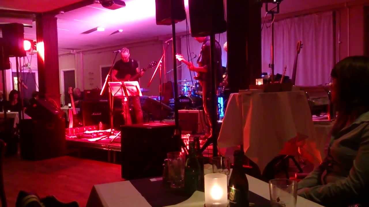 DOC BARKER How blue can you get @First Hotel Olofstr&ouml;m