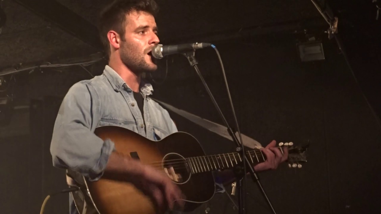 Roo Panes - Lullaby Love - Live In Paris 2019
