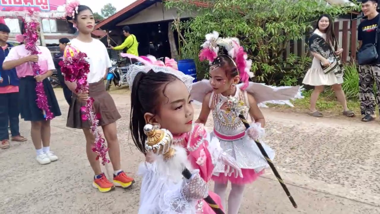กีฬาสีความสุขของเด็กๆ