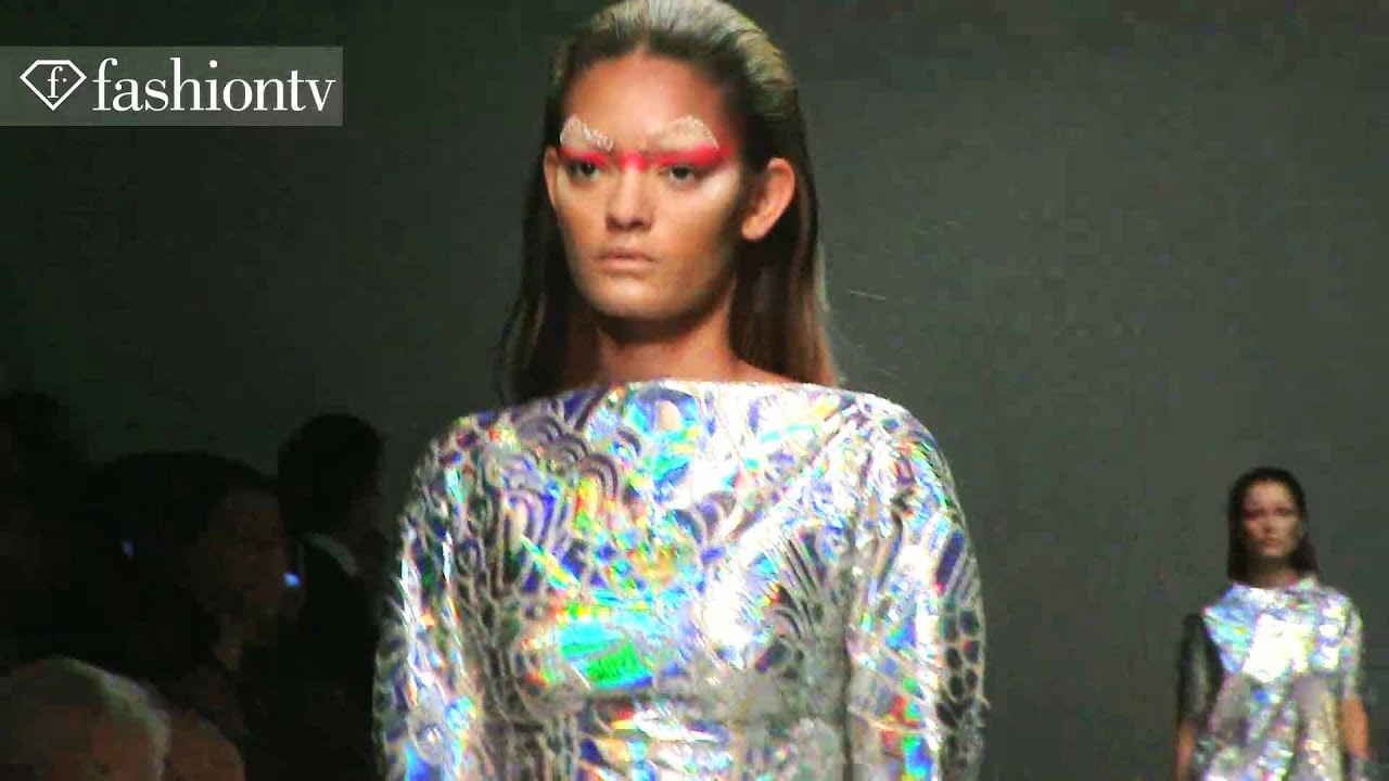 Manish Arora Runway Show - Paris Fashion Week Spring 2012 PFW | FashionTV - FTV