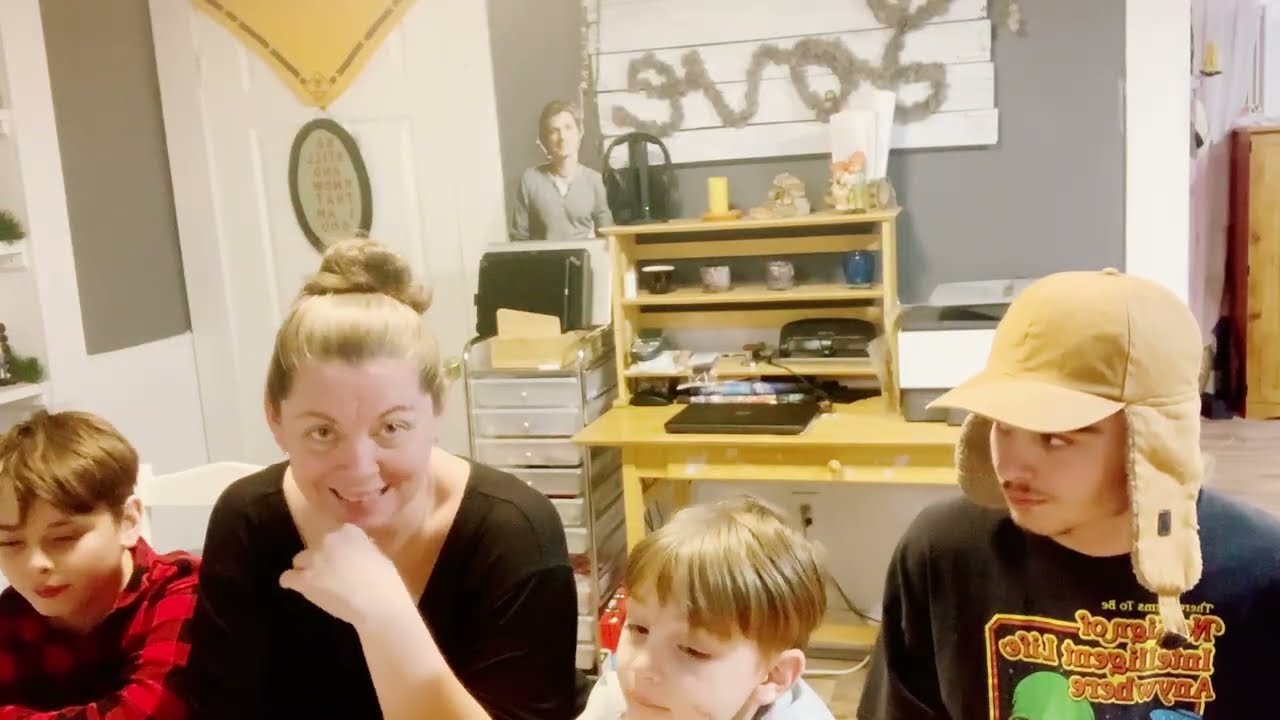 Elder Kids Try Moms Snacks!! 