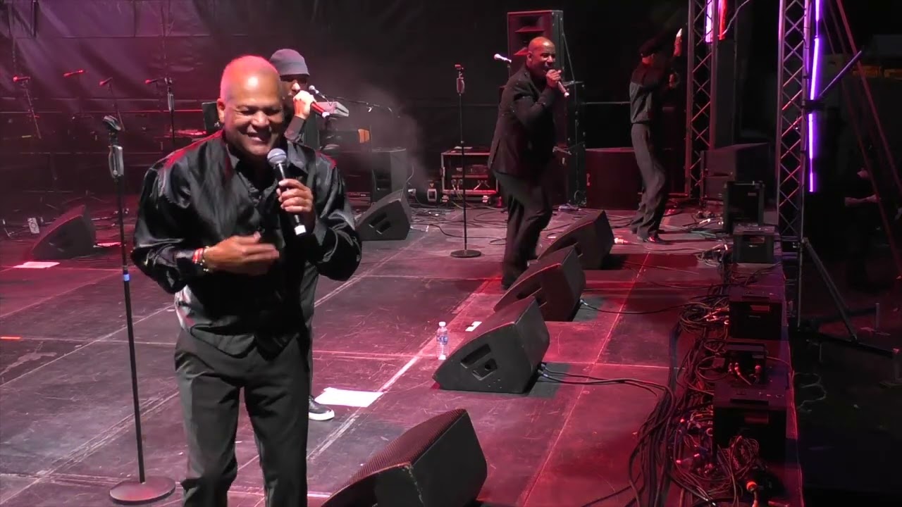 Tavares perform Heaven Must Be Missing an Angel at Soultown Festival 2024