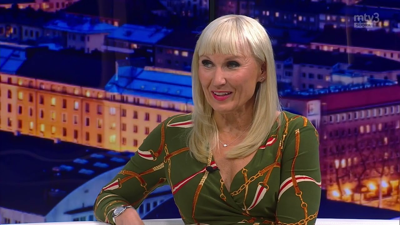 Esa Saarinen filosofi haastattelu - MTV3 Viiden j&auml;lkeen 18.10.2022