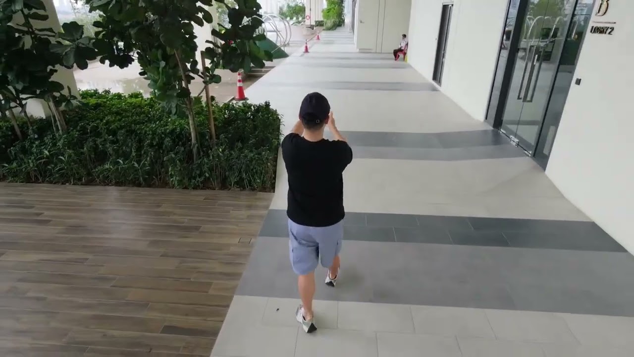 DJI NEO 2 Follow mode test flight (without controller) 