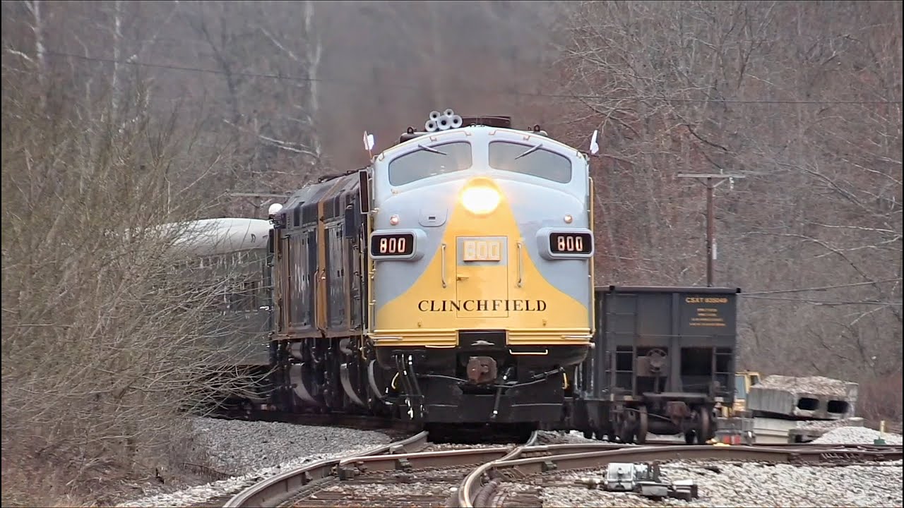 Clinchfield 800 on the CSX Santa Train | 2017
