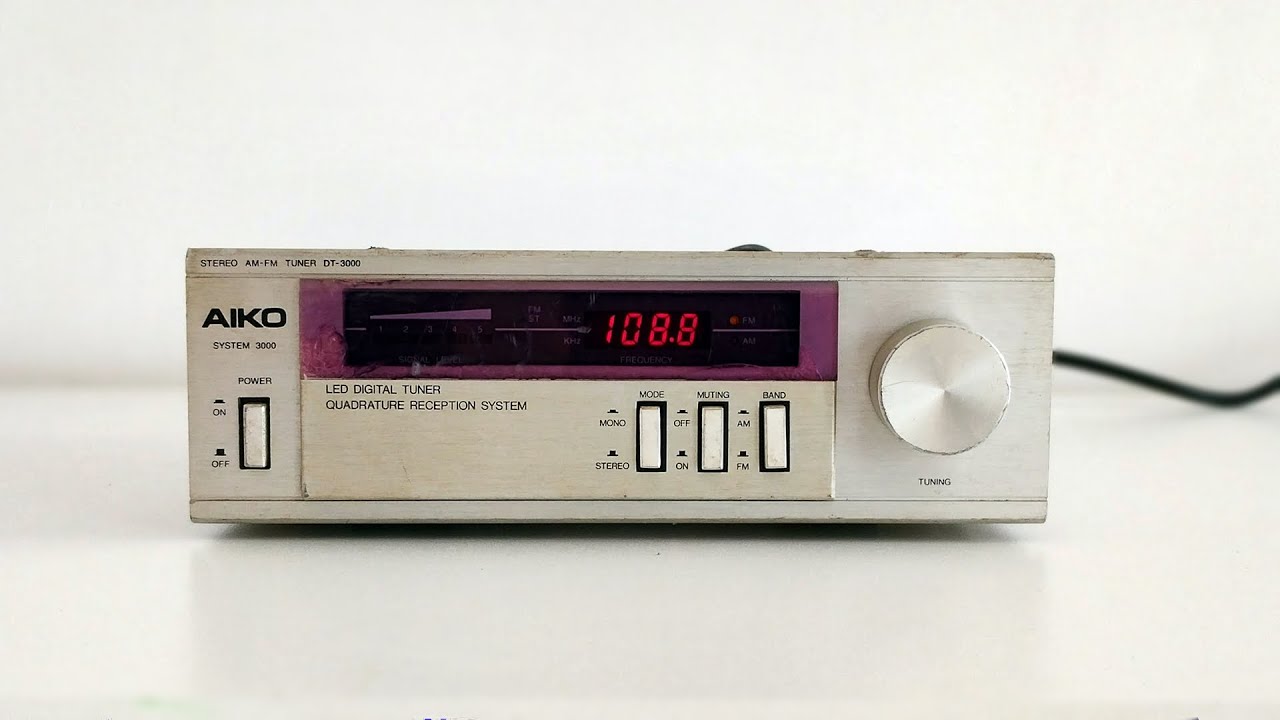 Recuperando e testando um Tuner Aiko DT-3000