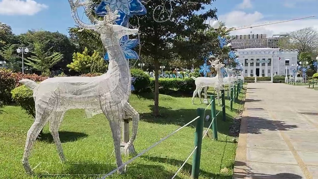 Freedom Park of Negros Oriental. Enjoy the view during day and night in our park..