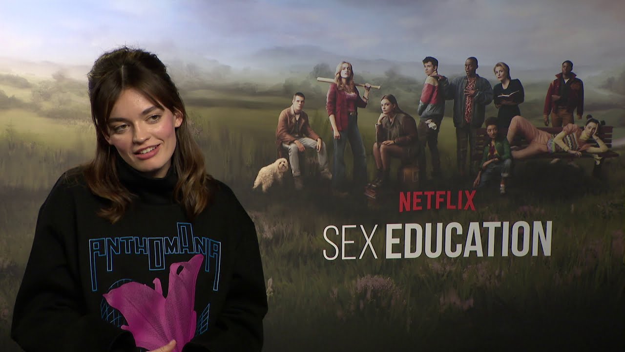 Emma Mackey (Maeve, Sex Education S2) - 