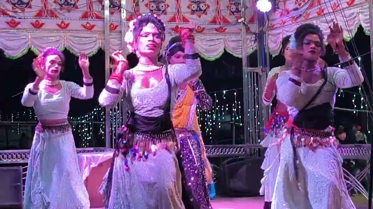Brundabahal natak heroine entry// second heroine samlpuri Dence brundabahal natak heroine dasi 