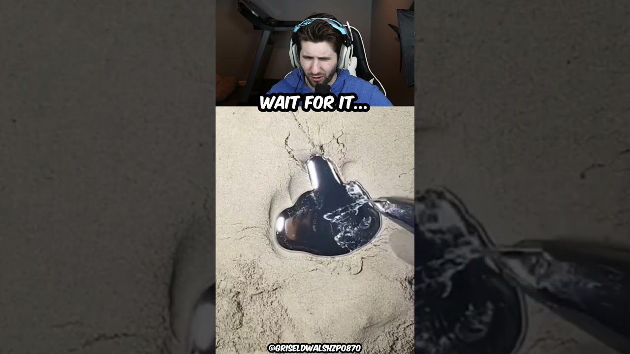 MOLDING A HAND IN SAND!