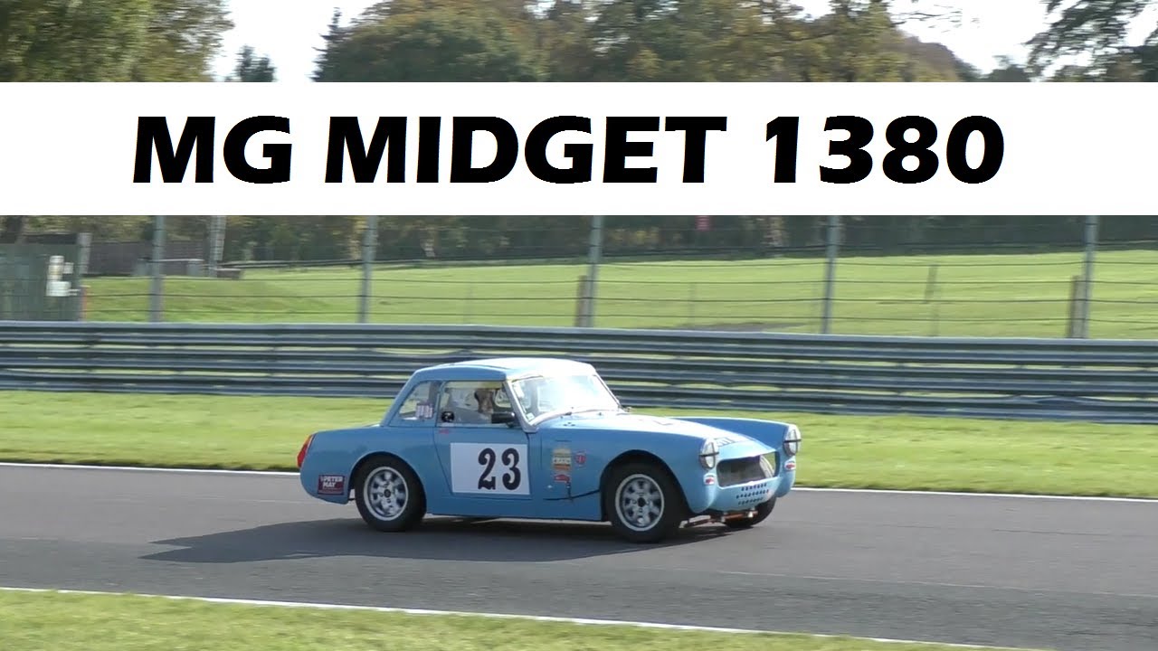 MG Midget 1380 On Track