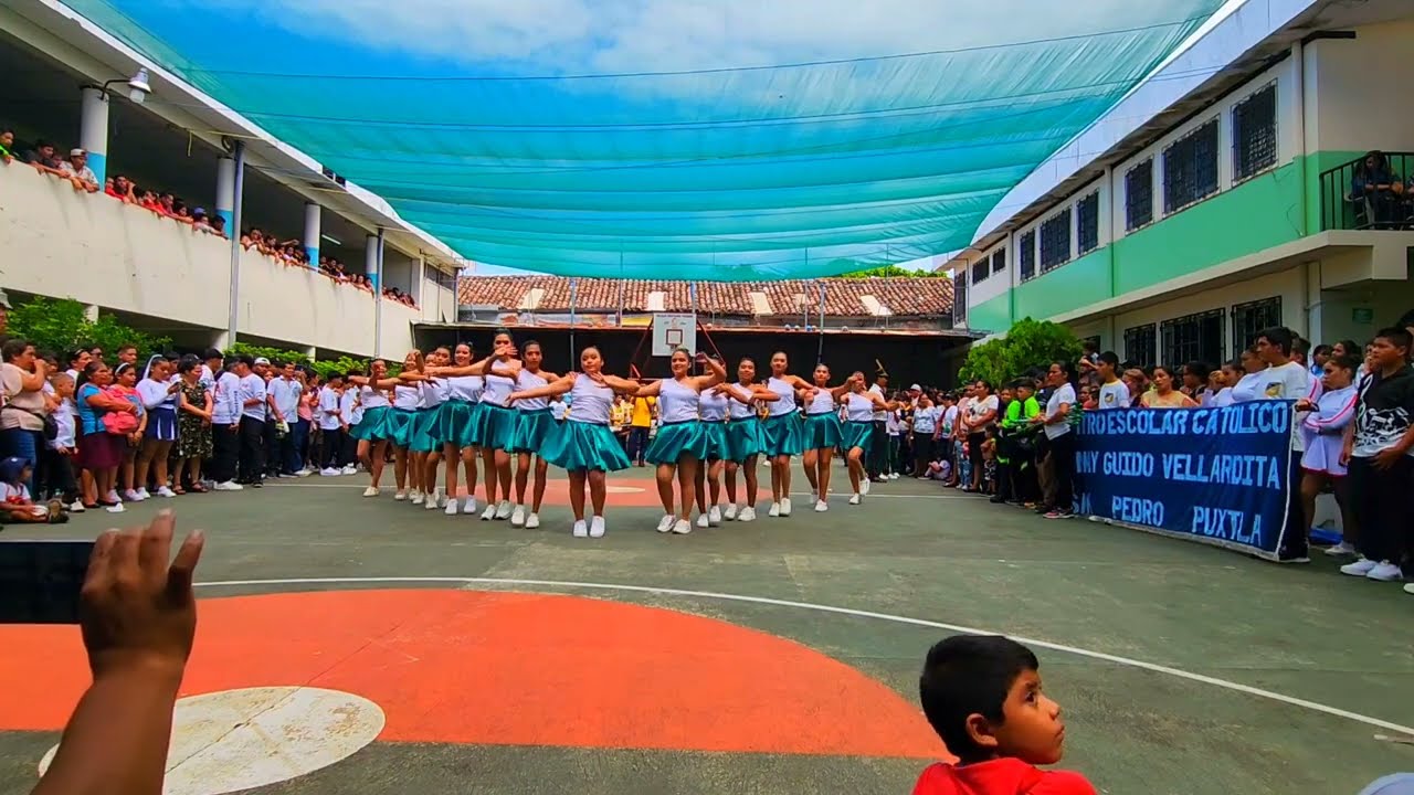Centro Escolar Católico Sammy Guido/ Festival Santísima Trinidad,  Sonsonate